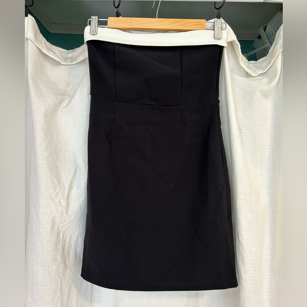 COPY - Edikted bodycon dress strapless size S